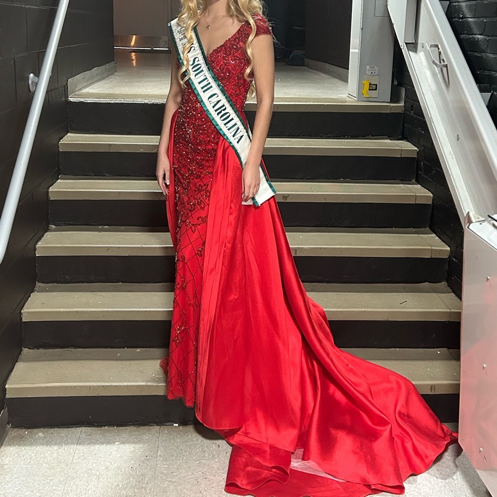Custom made Tony Bowls Size zero pageant dress.
